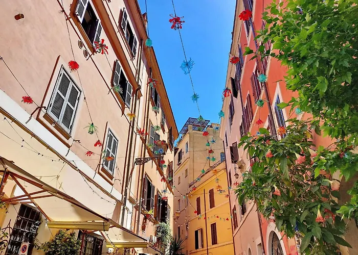 Vicolo Del Bologna In Trastevere By Halldis Appartamento Roma